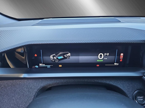 Vehicle image 12 Vehicle image 12