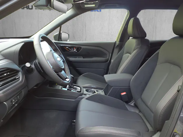 Subaru Forester Station 2.0i e-Boxer Luxury