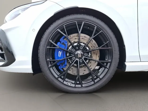 VW Golf VIII 2.0 TSI R DSG 4motion