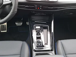 VW Golf VIII 2.0 TSI R DSG 4motion