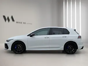 VW Golf VIII 2.0 TSI R DSG 4motion