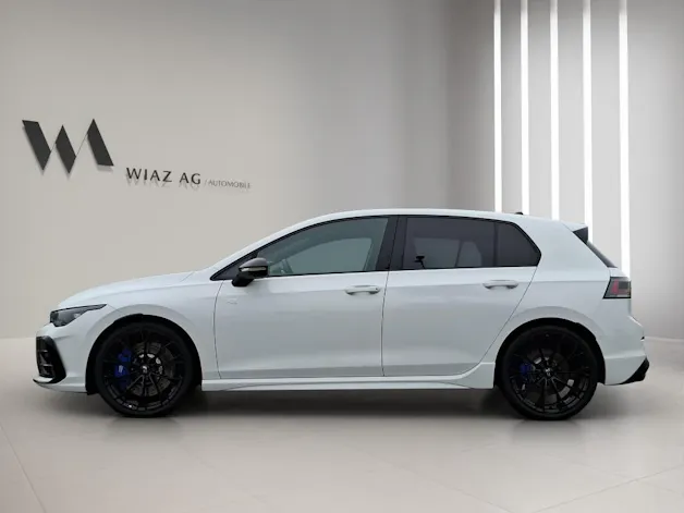 VW Golf VIII 2.0 TSI R DSG 4motion