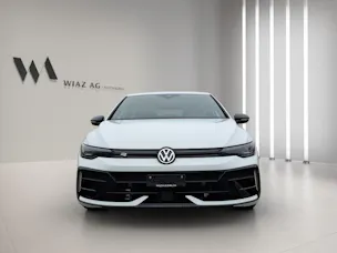 VW Golf VIII 2.0 TSI R DSG 4motion