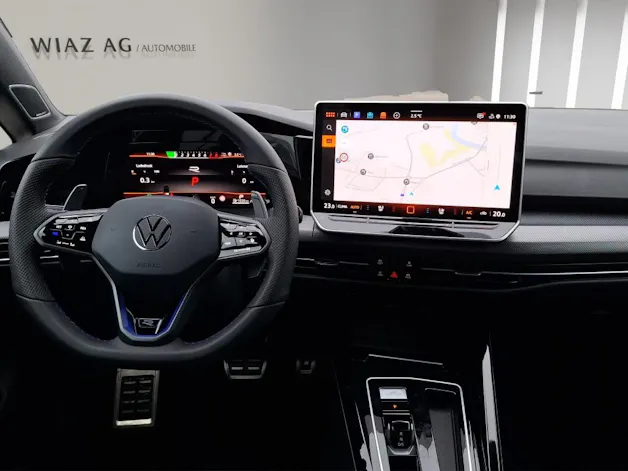 VW Golf VIII 2.0 TSI R DSG 4motion