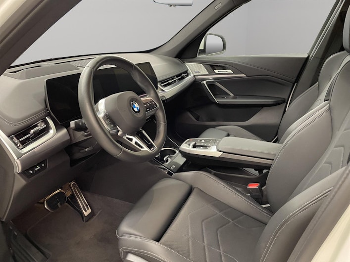Vehicle image BMW X1