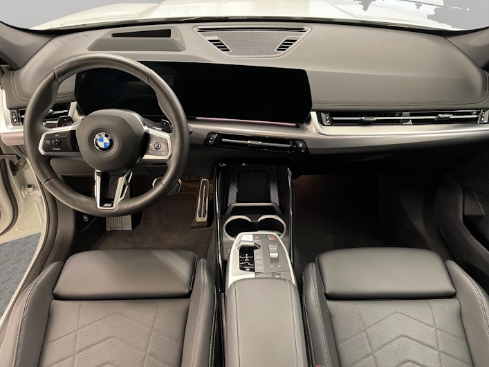 Vehicle image BMW X1