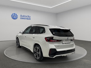 Vehicle image BMW X1 23i xDrive paddles