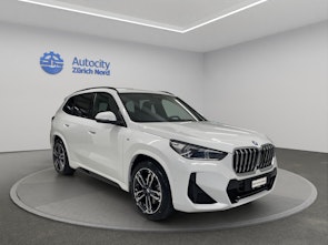 Vehicle image BMW X1 23i xDrive paddles