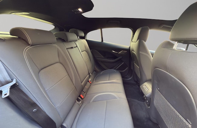 Vehicle image 10 Vehicle image 10