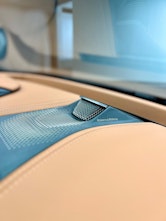 Vehicle image ASTON MARTIN DBX 707 4.0 V8 Bi-Turbo