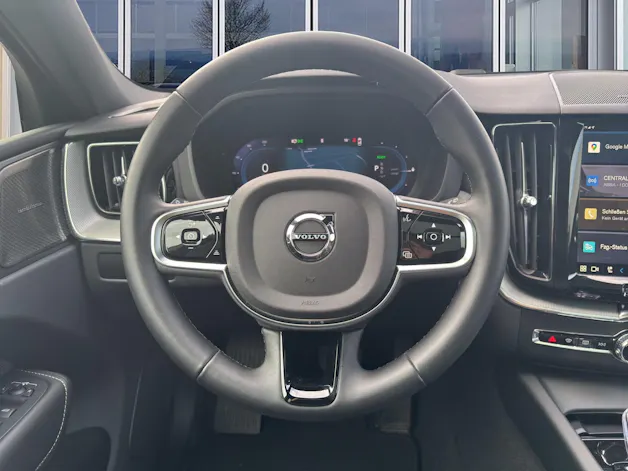 Volvo XC60 2.0 T6 TE Plus Dark eAWD
