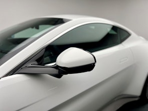 Vehicle image ASTON MARTIN V8 Vantage Coupé 4.0 V8 Bi-Turbo