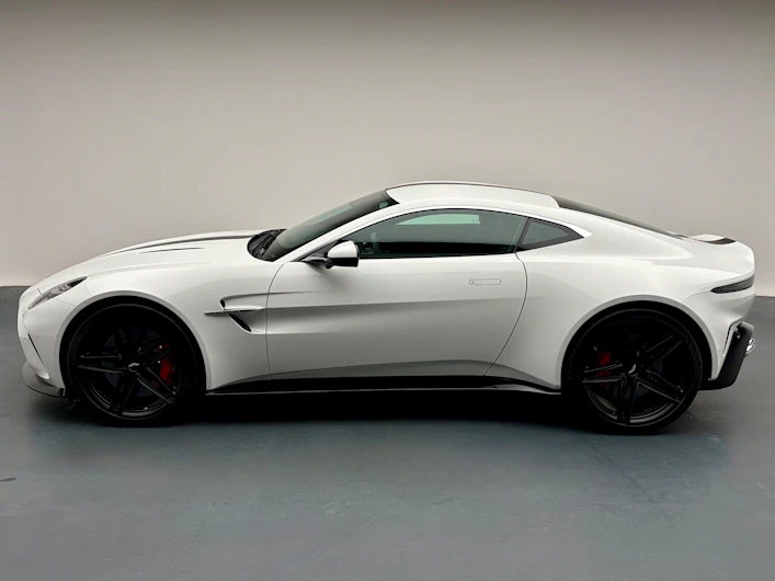 Fahrzeugbild ASTON MARTIN V12 Vantage