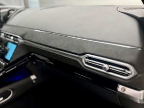 Vehicle image ASTON MARTIN V8 Vantage Coupé 4.0 V8 Bi-Turbo