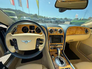 Bentley Continental GTC 6.0