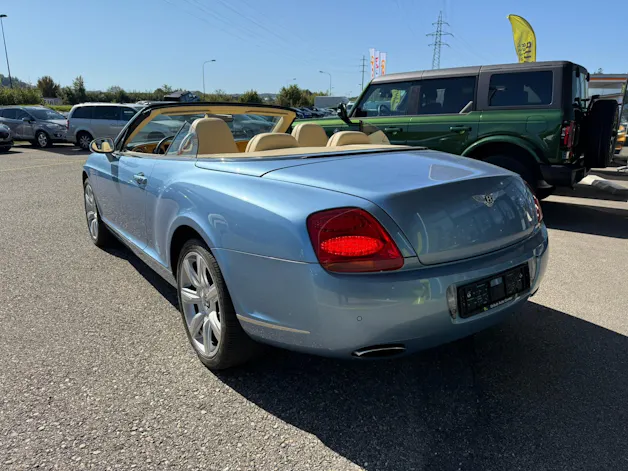 Bentley Continental GTC 6.0