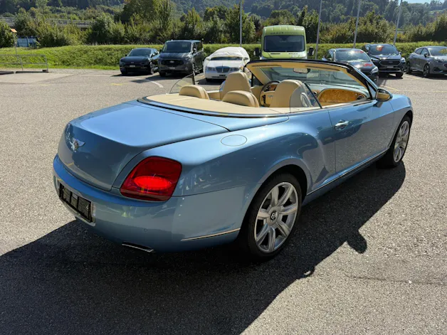 Bentley Continental GTC 6.0