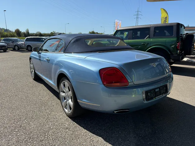 Bentley Continental GTC 6.0