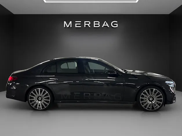Mercedes-Benz E 220 d 4Matic 9G-Tronic