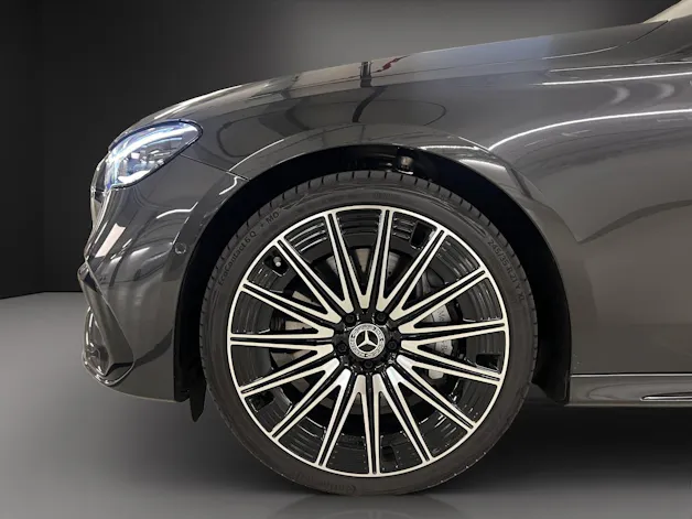 Mercedes-Benz E 220 d 4Matic 9G-Tronic