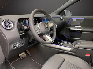 Mercedes-Benz GLA 200 7G-DCT Night Star