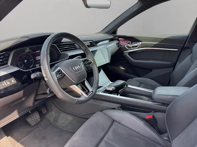 Audi e-tron 55 S Line quattro