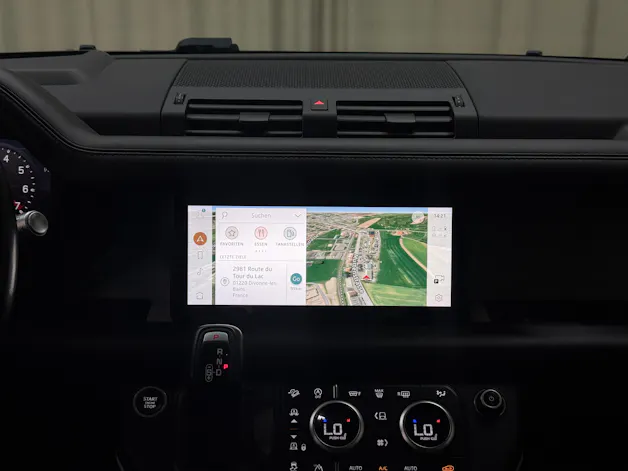 Land Rover Defender 110 P400 I6 HSE 3.0 AT8