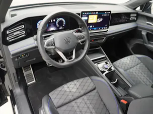 VW Tiguan 2.0 TSI DSG R-Line Black Style 4Motion (2025)