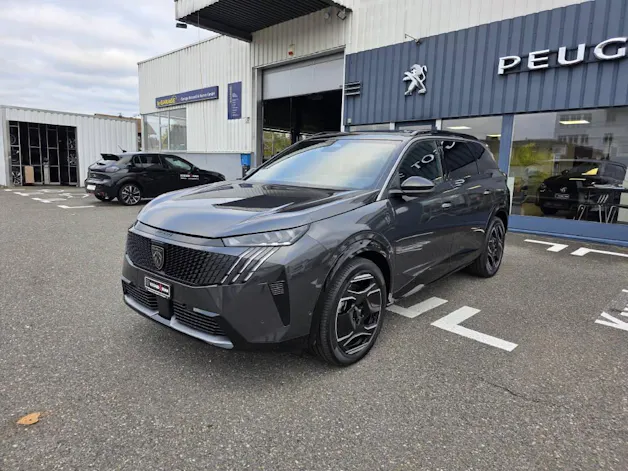 Peugeot 5008 e-Launch Edition AWD