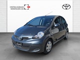 First vehicle image