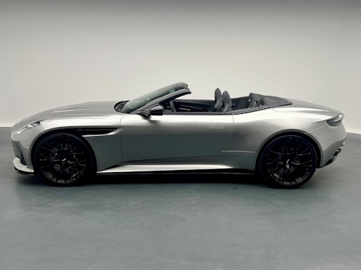 ASTON MARTIN DB12 Volante 4.0 V8 Bi-Turbo 1