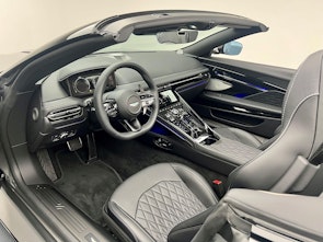 Vehicle image ASTON MARTIN DB12 Volante 4.0 V8 Bi-Turbo