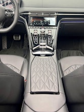 Vehicle image ASTON MARTIN DB12 Volante 4.0 V8 Bi-Turbo