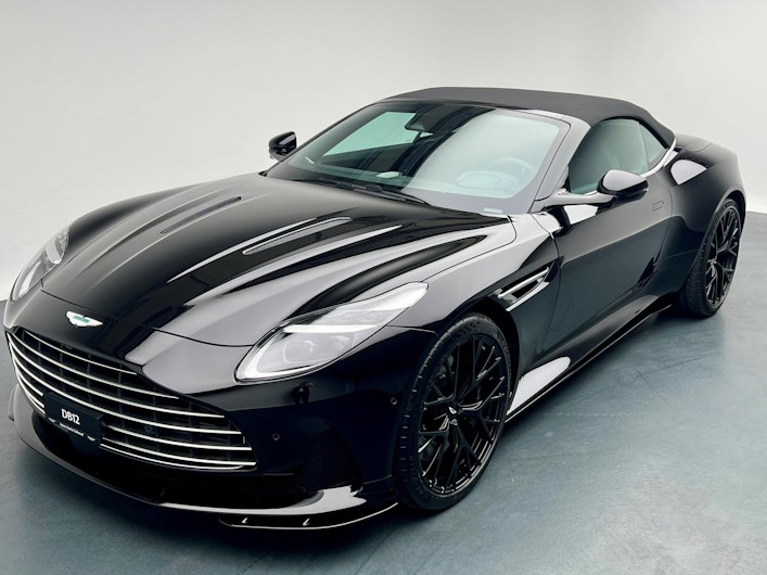 Vehicle image ASTON MARTIN DB12