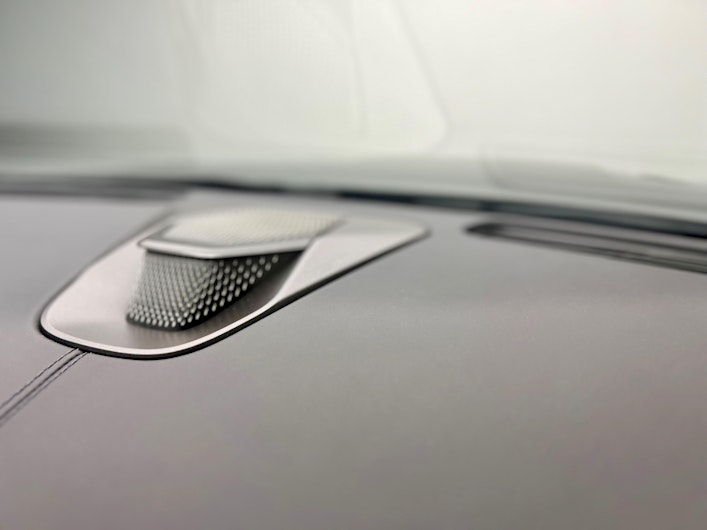 Vehicle image ASTON MARTIN DB12