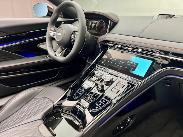 Aston Martin DB12 Volante 4.0 V8 Bi-Turbo