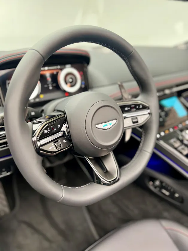 Aston Martin DB12 Volante 4.0 V8 Bi-Turbo