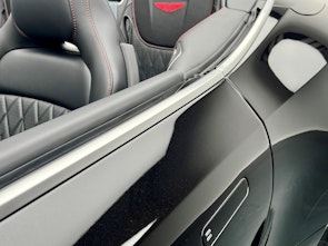 Vehicle image ASTON MARTIN DB12 Volante 4.0 V8 Bi-Turbo