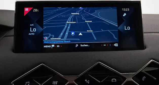 DS Automobiles 3 Crossback 1.2 PureTech 155 Bastille
