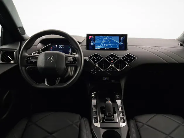DS Automobiles 3 Crossback 1.2 PureTech 155 Bastille