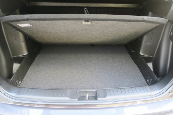 Vehicle image 25