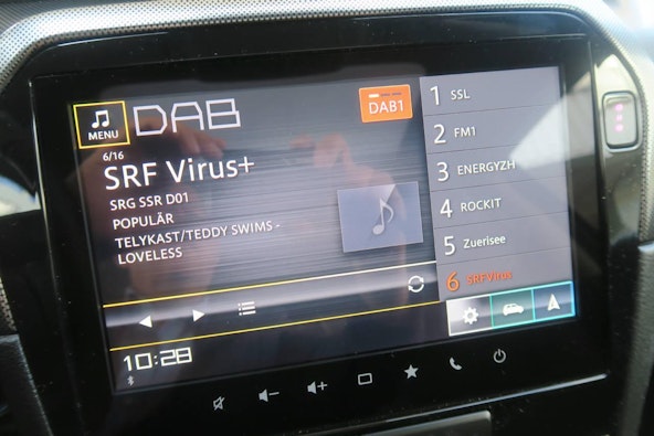 Vehicle image 11
