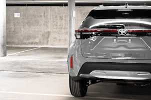 Vehicle image TOYOTA Yaris Cross 1.5 VVT-i HSD Premium AWD-i