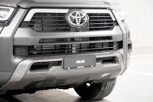 Toyota Hilux Double Cab.-Pick-up 2.8 D-4D MHEV 204 Invincible