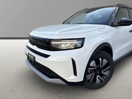 Vehicle image 3 Vehicle image 3