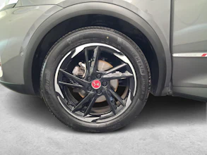 https://vehicle.imgix.net/4020210/ec653444-d6be-41c4-9195-1888c8fbb2df.jpg