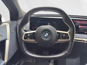 BMW iX xDrive40