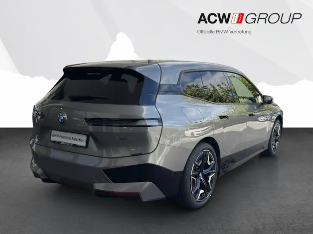 BMW iX xDrive40