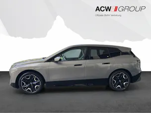 BMW iX xDrive40