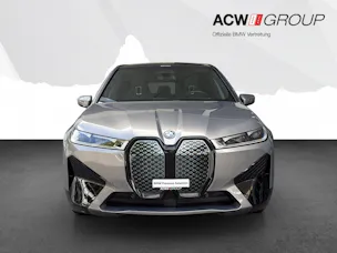 BMW iX xDrive40